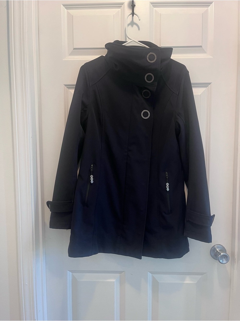 Lululemon Women’s Black Funnel Neck Coat